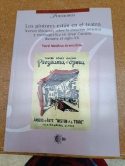 LOS PINTORES ESTAN EN EL TEATRO