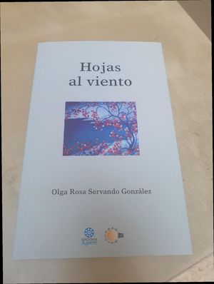 HOJAS AL VIENTO